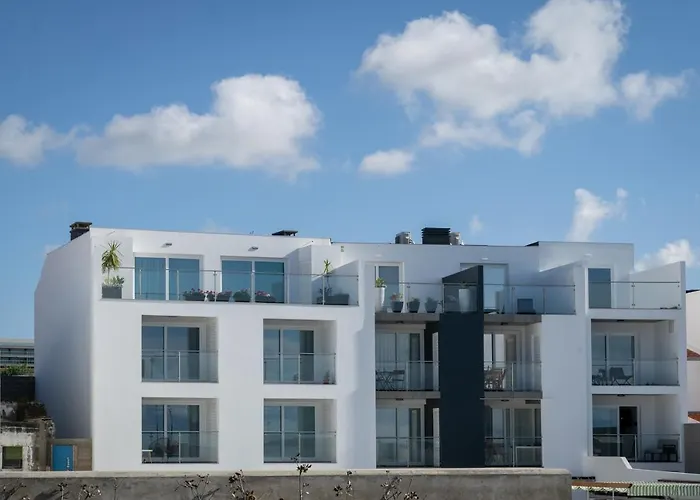 The Wish Sao Roque * Ponta Delgada